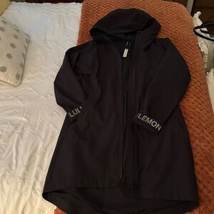 Lululemon long raincoat